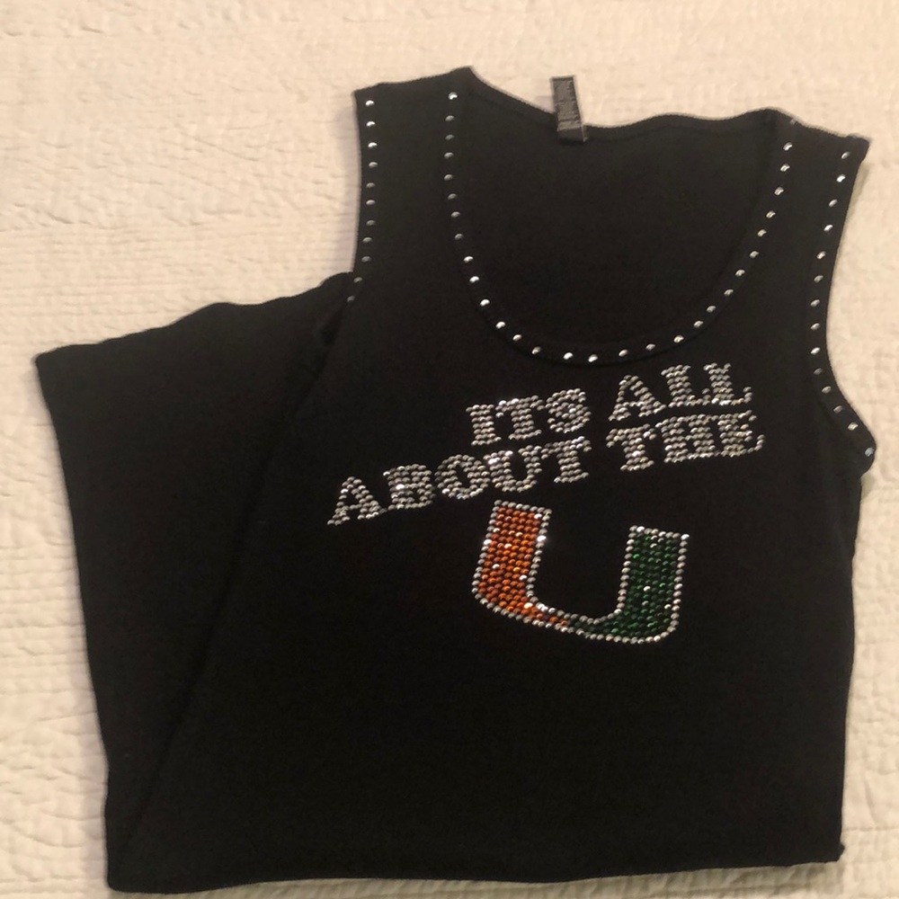 EUC UM Tank Rhinestones size small